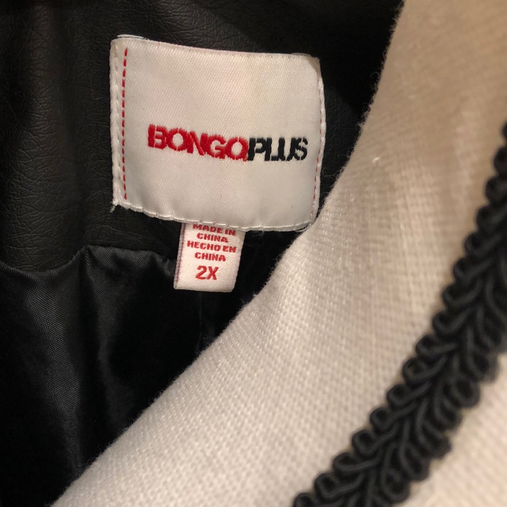 5/25 NWT Faux leather open front jacket - Picture 6 of 8